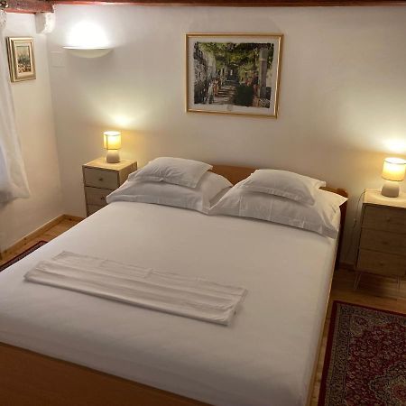 Guesthouse Vicelic 1 Дубровник Экстерьер фото