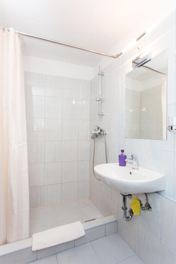 Guesthouse Vicelic 1 Дубровник Экстерьер фото