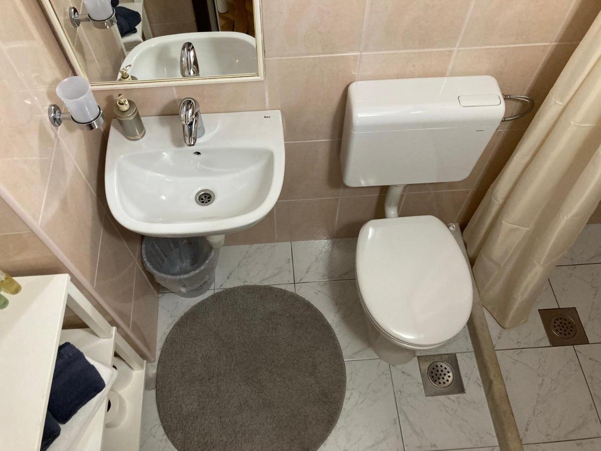 Guesthouse Vicelic 1 Дубровник Экстерьер фото
